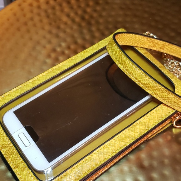 SALE ☆☆☆ Crossbody Phone Bag - Picture 4 of 8